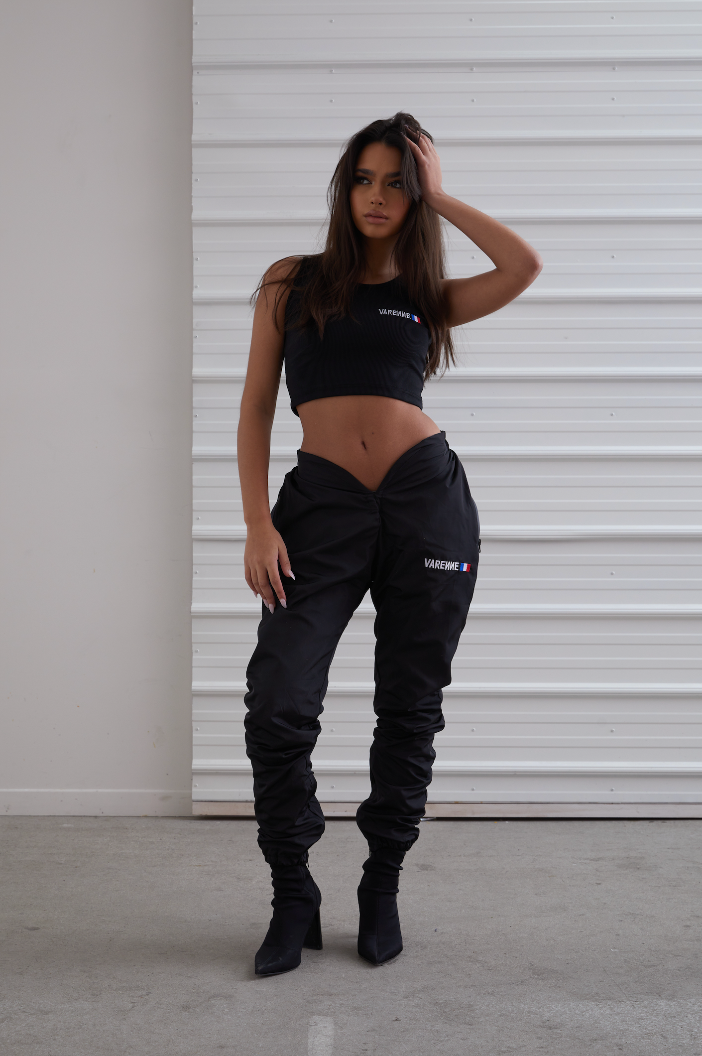 V Cut Slush Joggers Black